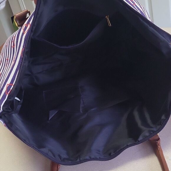 Navy & Blue Striped Carry-on Tote Bag with Red Hearts, Xtra Large - Picture 10 of 12